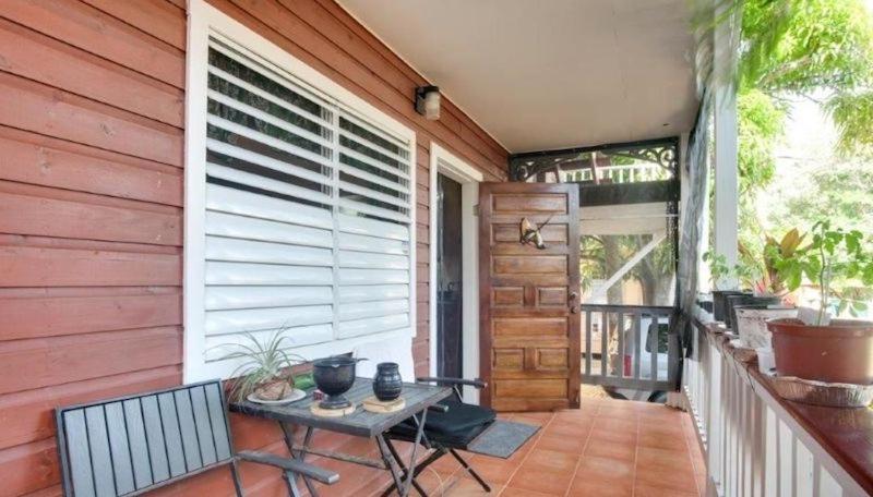 فندق Alux House Placencia المظهر الخارجي الصورة
