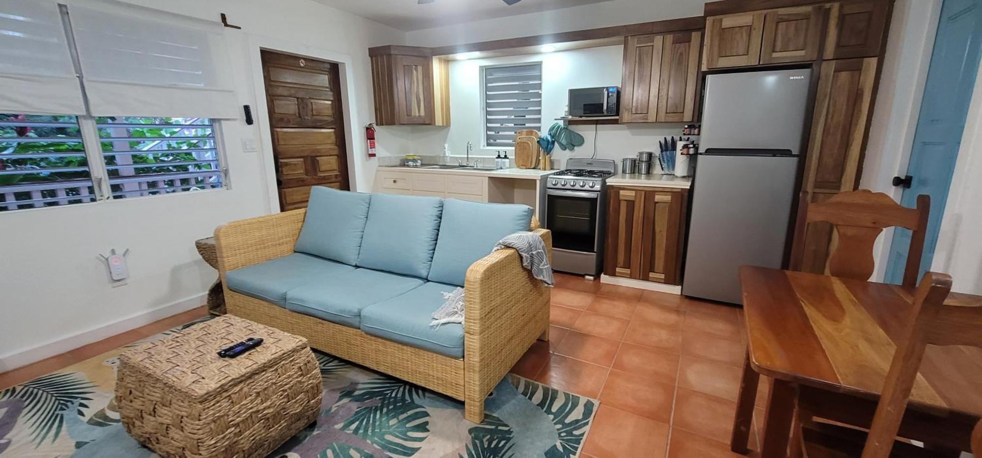 فندق Alux House Placencia المظهر الخارجي الصورة