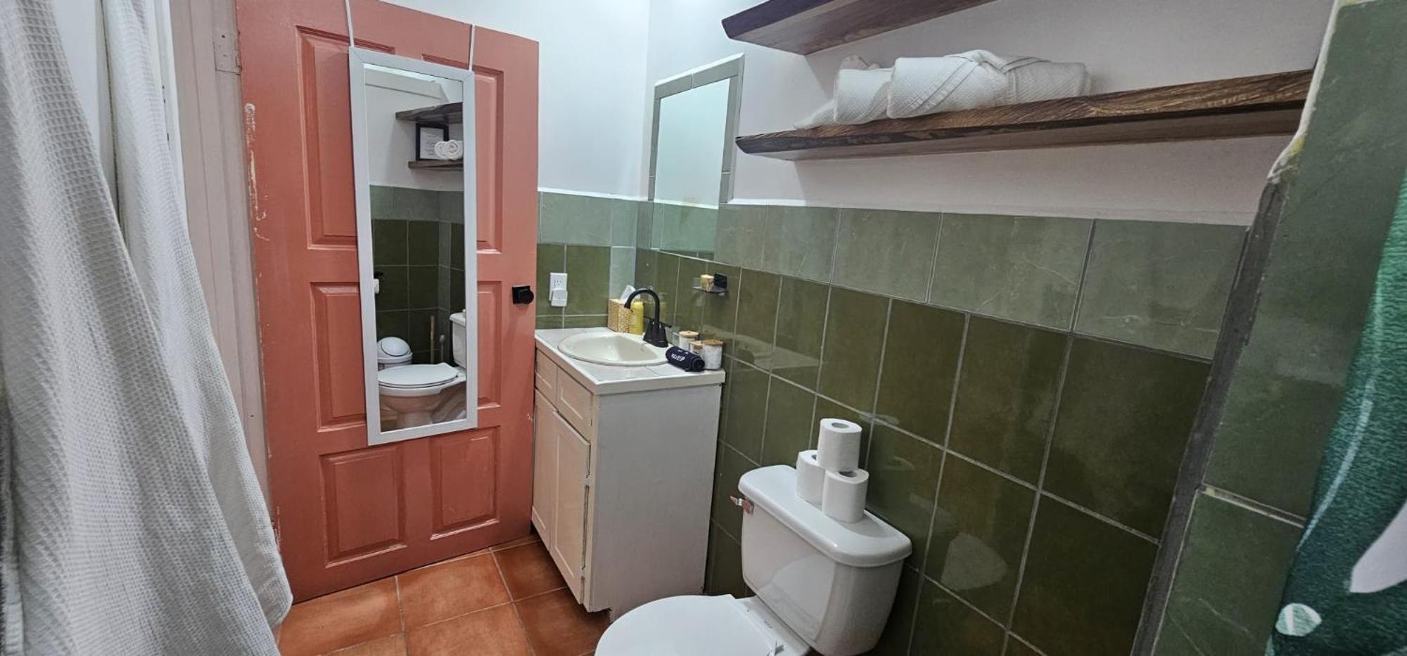 فندق Alux House Placencia المظهر الخارجي الصورة